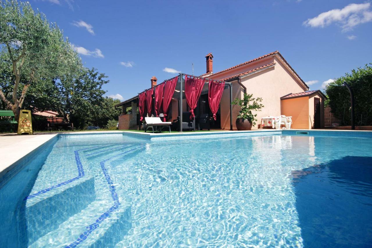Mirna Appartement Pula
