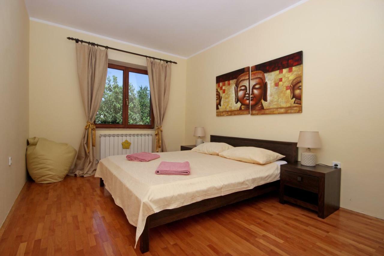 Mirna Appartement *